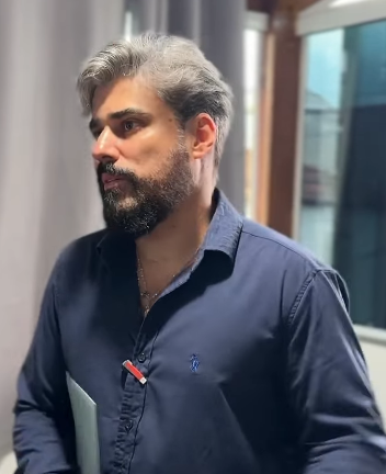 N2122016_Ele perdeu o emprego e aconteceu isso_part2