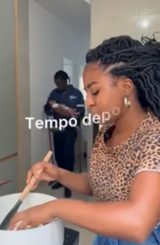 N2525035_Vovó não segura seu neto para que sua filha faça as coisas por este motivo �_part2
