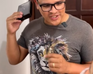N2602014_Filha m1mada recebe lição de seu pai_part2