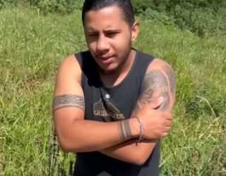 N2502023_Em um casal que tem um pouco de amor e carinho não pode haver desconfiança_part2