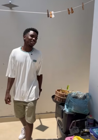 N2502030_Ela foi expulsa de casa e 5 anos depois  fez-lhes essa grande surpresa �_part2