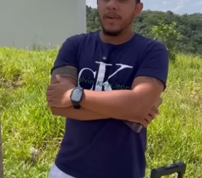 N2502033_Chegou de surpresa para conhecer sua namorada e isso aconteceu �_part2